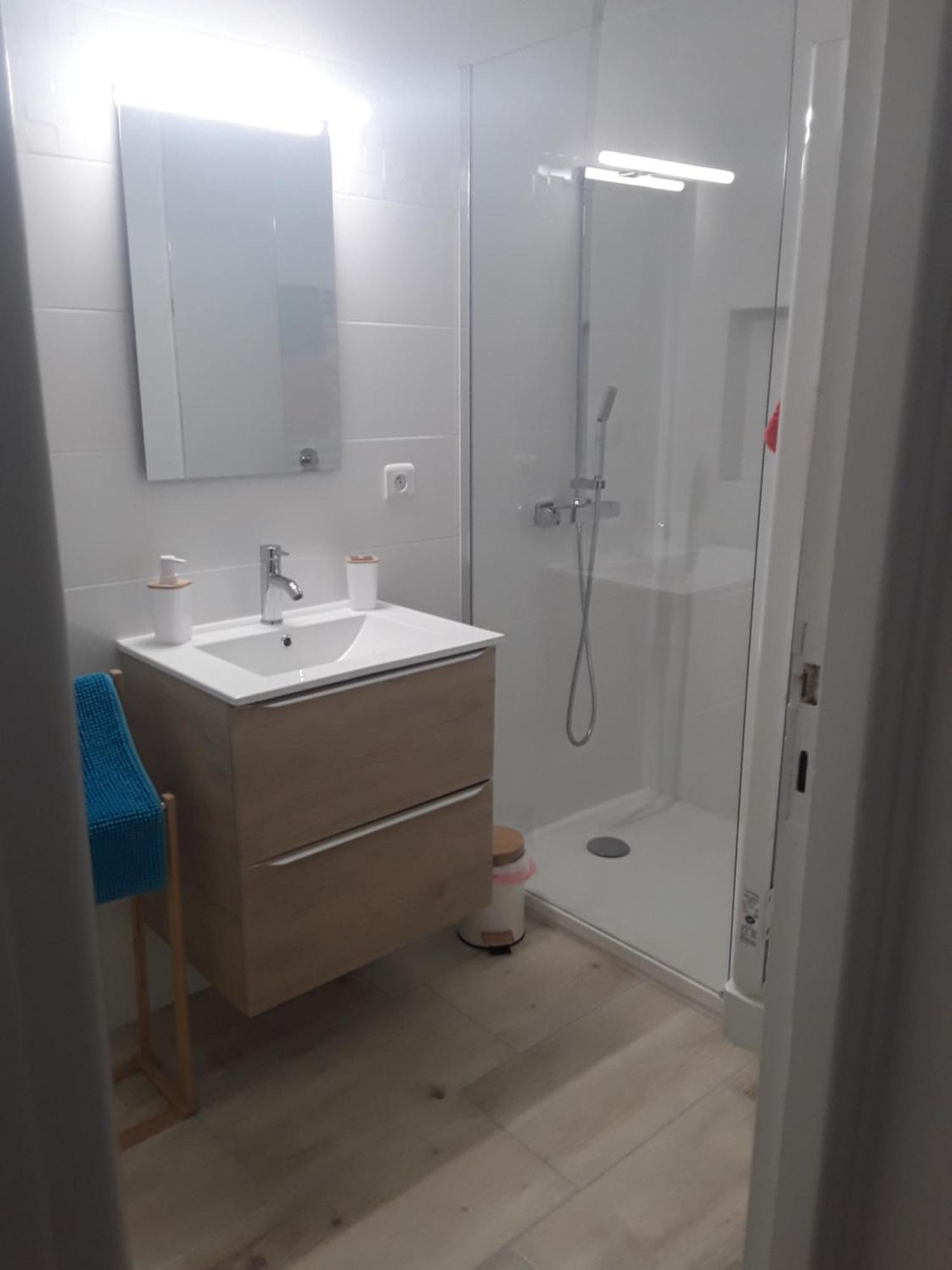Le Cypres - Appartement Ideal Pour Vos Vacances Ou Vos Deplacements Professionnels A Beziers Bagian luar foto